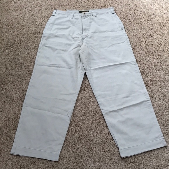 New! Timberland mens 34/30 flat front loose fit pants.